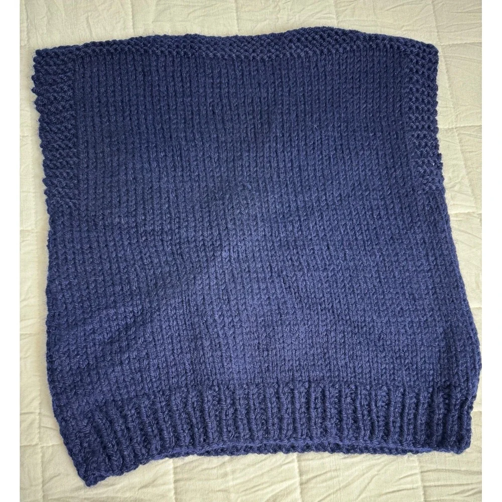 Handmade Knit Baby Vest Blue Two Teddy Bears Applique Buttons‎